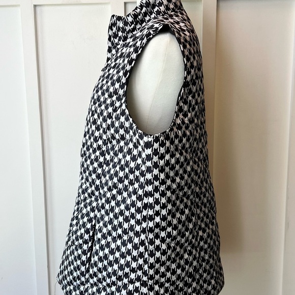 Kim Rogers Size Large Black White Full Zip Puffer Vest Geometric Pockets Belk - Picture 5 of 8